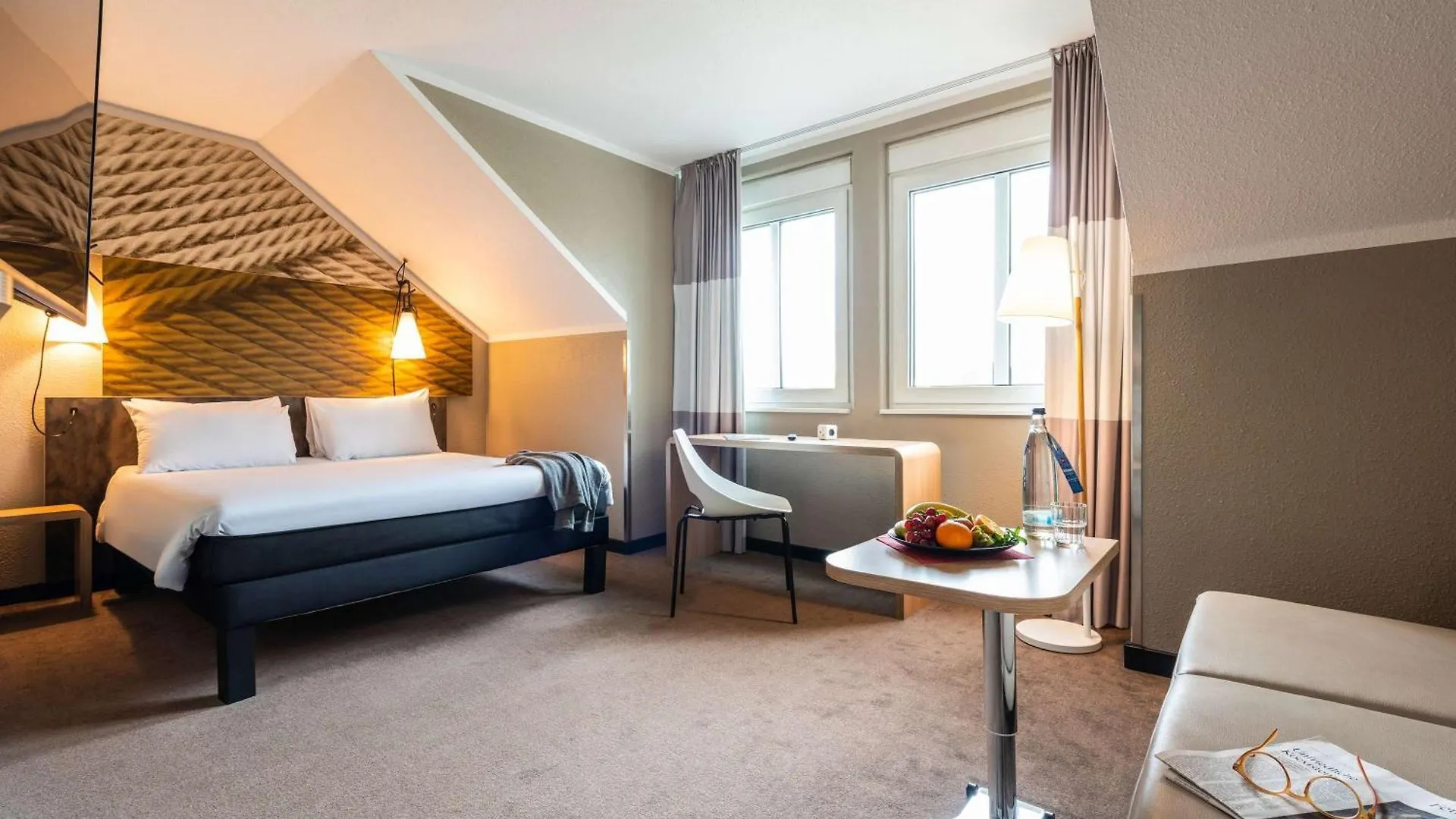 Ibis Hotel Regensburg City 2*,